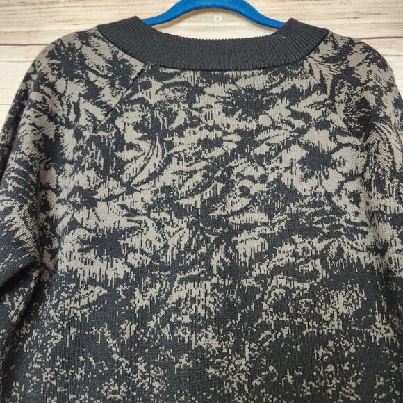 Athleta Women's Jacquard Textured Merino Wool Blend Crew Neck Sweater Black Sz L - Picture 9 of 13